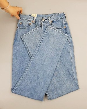 Фотография  684 - Джинсы LEVIS муж #7,7 кг, ЛОТ №7017 оптом в Екатеринбурге и Свердловской области