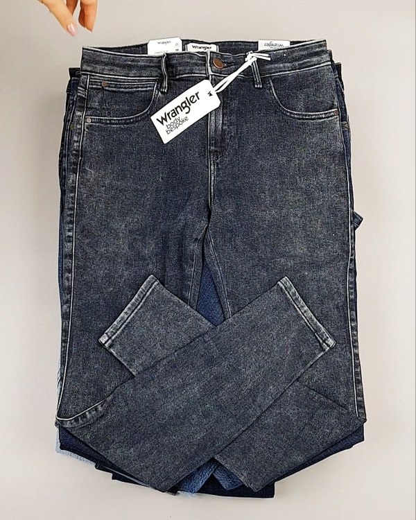 Фотография  214 - Джинсы WRANGLER м/ж#8,1 кг, ЛОТ №7011 оптом в Екатеринбурге и Свердловской области
