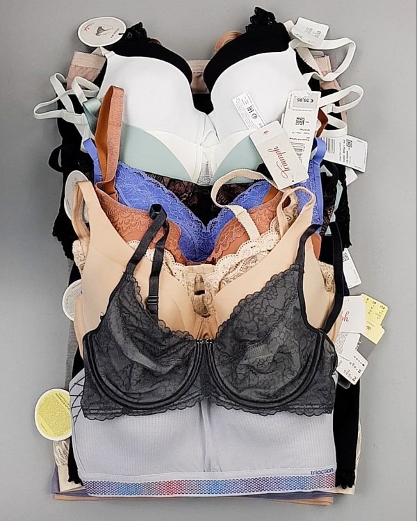 Фотография  437 - Нижнее белье TRIUMPH 104#33 шт, ЛОТ №7136 оптом в Екатеринбурге и Свердловской области
