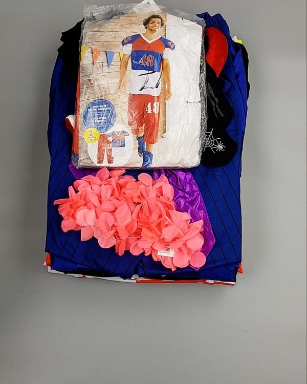 Фотография  504 - Карнавал mix#5 кг, ЛОТ №7092 оптом в Екатеринбурге и Свердловской области