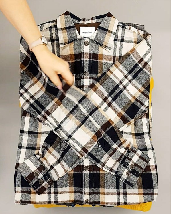 Фотография  603 - JACK JONES men mix 104#18 кг, ЛОТ №7044 оптом в Екатеринбурге и Свердловской области