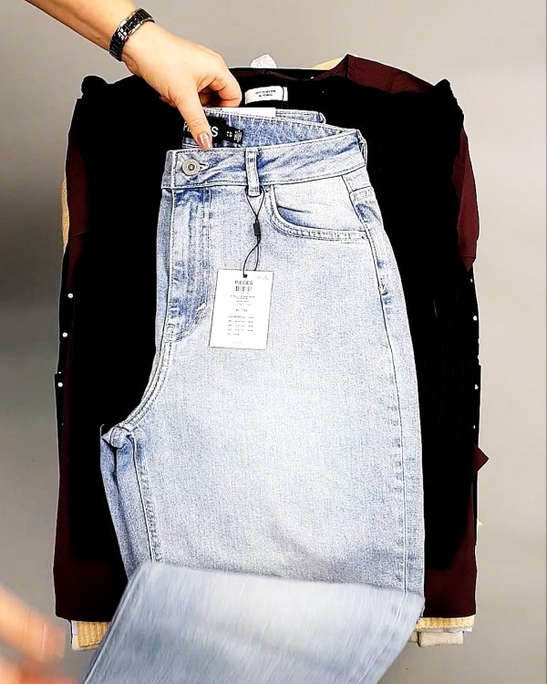 Фотография  592 - Bestseller Winter mix 104#15 кг, ЛОТ №7306 оптом в Екатеринбурге и Свердловской области