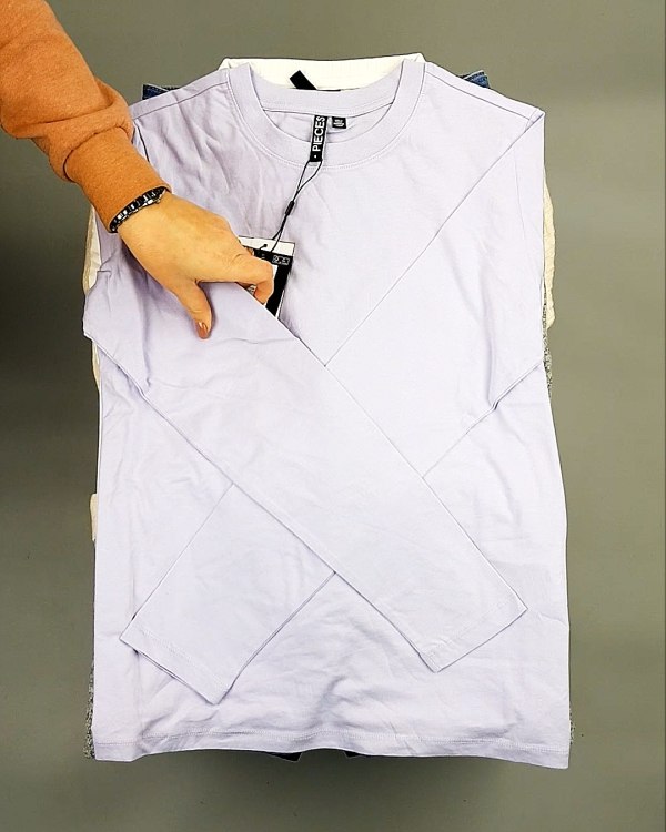 Фотография  971 - PIECES Winter mix 104#15 кг, ЛОТ №7377 оптом в Екатеринбурге и Свердловской области