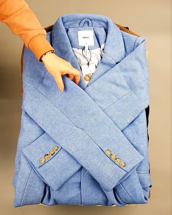 Фотография  446 - Bestseller Winter В mix 114#15 кг, ЛОТ №7372 оптом в Екатеринбурге и Свердловской области