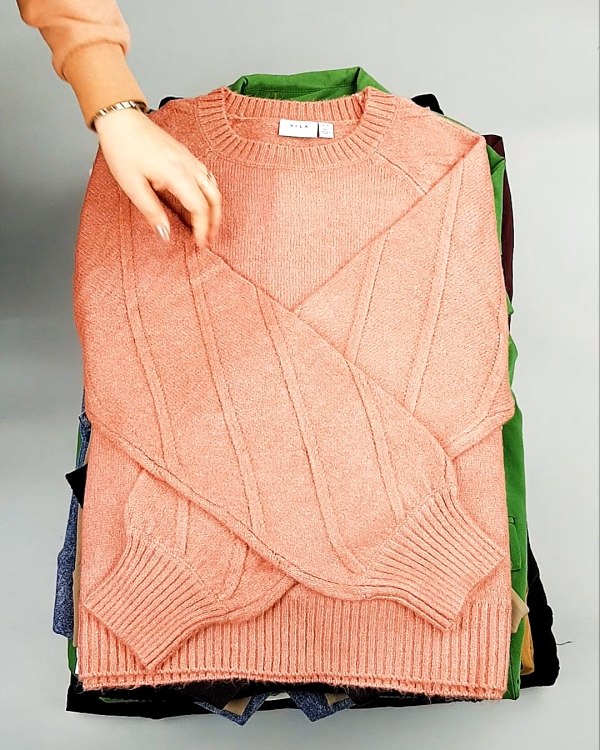 Фотография  391 - Bestseller Winter В mix 114#15 кг, ЛОТ №7374 оптом в Екатеринбурге и Свердловской области