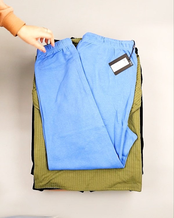 Фотография  687 - PIECES Winter mix 104#15 кг, ЛОТ №7377 оптом в Екатеринбурге и Свердловской области