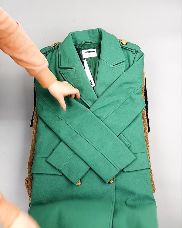 Фотография  434 - Bestseller Winter В mix 114#15 кг, ЛОТ №7376 оптом в Екатеринбурге и Свердловской области