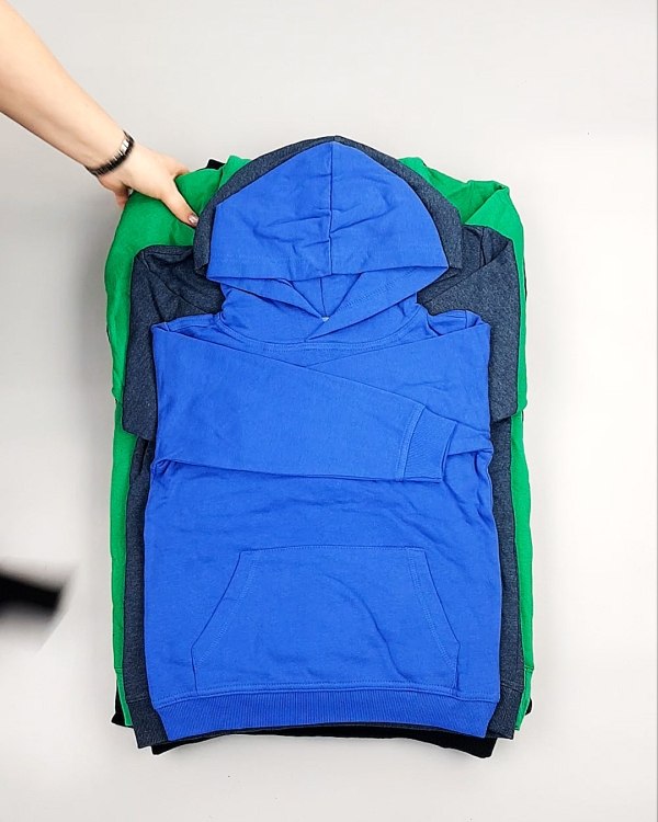 Фотография  893 - Толстовки м/ж (Sweat Tops)#20 кг, ЛОТ №7431 оптом в Екатеринбурге и Свердловской области