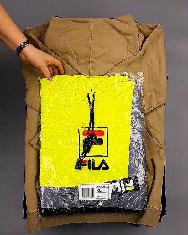 Фотография  345 - Толстовки СТОК CAN 0424#10 кг, ЛОТ №7447 оптом в Екатеринбурге и Свердловской области