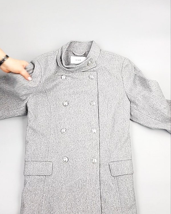 Фотография  240 - Пальто Bestseller 104#10 кг, ЛОТ №7557 оптом в Екатеринбурге и Свердловской области