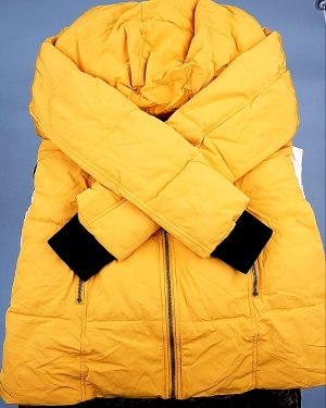 Купить Верхняя одежда AMAZON жен 015#10 кг, ЛОТ №7714 оптом в Екатеринбурге и Свердловской области