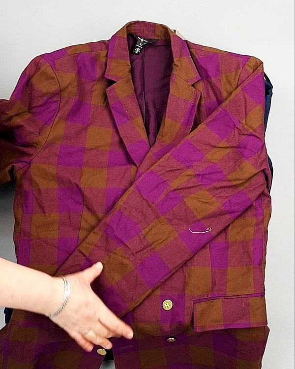 Фотография  121 - Пиджаки муж AMAZON 015#7,8 кг, ЛОТ №7774 оптом в Екатеринбурге и Свердловской области