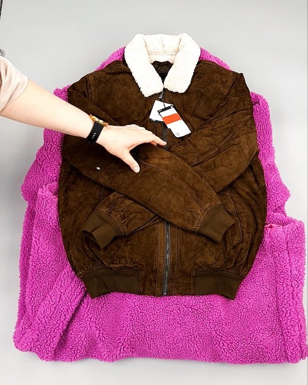 Фотография  558 - Верхняя одежда м/ж C&A 025#10 кг оптом в Екатеринбурге и Свердловской области