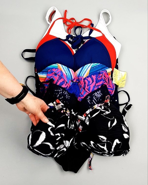 Фотография  398 - Купальники СТОК CAN 124#5 кг, ЛОТ №7690 оптом в Екатеринбурге и Свердловской области