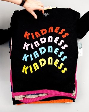 Купить Джемпера легкие СТОК CAN 084#7 кг, ЛОТ №7633 оптом в Екатеринбурге и Свердловской области