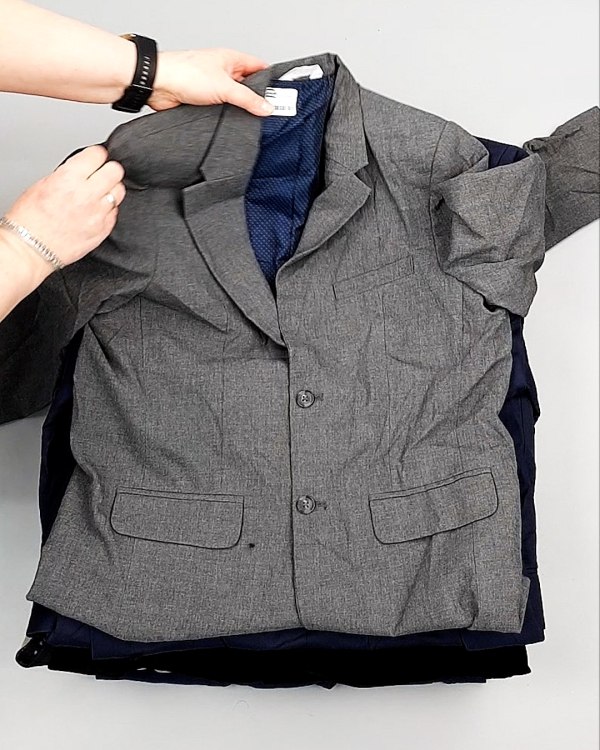 Фотография  925 - Пиджаки муж AMAZON 015#7,7 кг, ЛОТ №7773 оптом в Екатеринбурге и Свердловской области