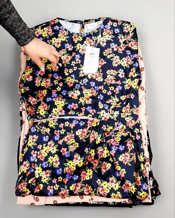 Фотография  577 - Платья VILA Summer 104#5 кг, ЛОТ №7833 оптом в Екатеринбурге и Свердловской области