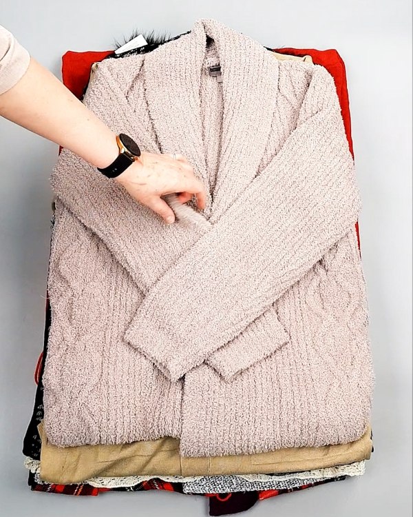 Фотография  919 - Кардиганы СТОК CAN 084#7 кг, ЛОТ №7672 оптом в Екатеринбурге и Свердловской области