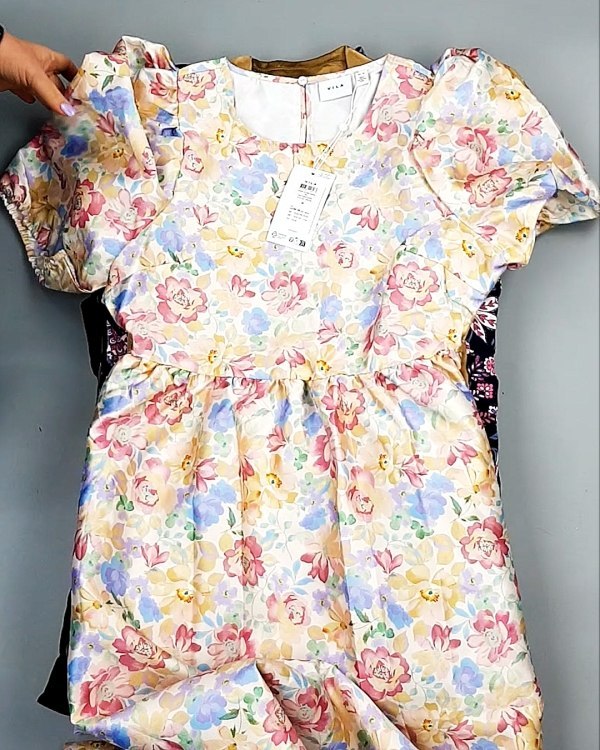 Фотография  483 - Платья VILA Summer 104#5 кг, ЛОТ №7837 оптом в Екатеринбурге и Свердловской области