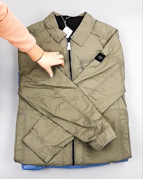 Фотография  177 - Верхняя одежда весна TOM TAILOR 124#7,8 кг, ЛОТ №7581 оптом в Екатеринбурге и Свердловской области