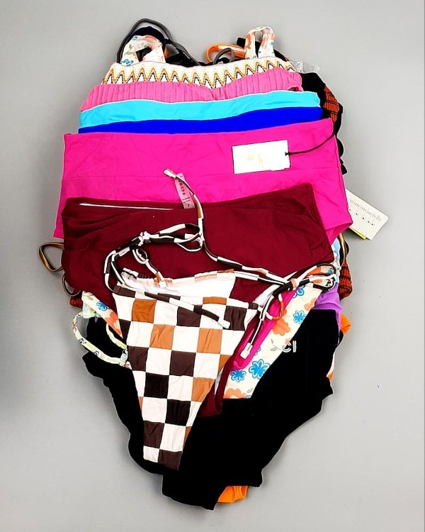 Фотография  757 - Купальники AMAZON жен 015#4 кг, ЛОТ №7796 оптом в Екатеринбурге и Свердловской области