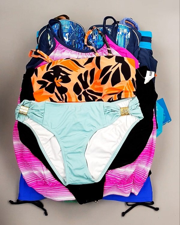 Фотография  628 - Купальники СТОК CAN 124#5 кг, ЛОТ №7689 оптом в Екатеринбурге и Свердловской области