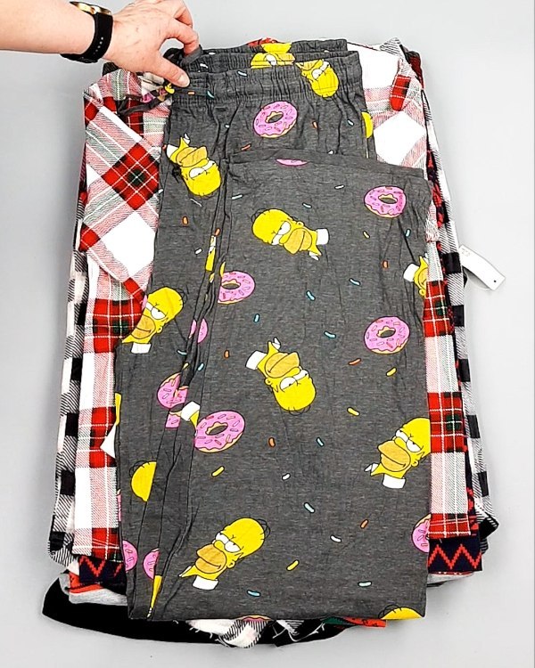 Фотография  898 - Домашняя одежда м/ж AMAZON 015#7 кг, ЛОТ №7783 оптом в Екатеринбурге и Свердловской области