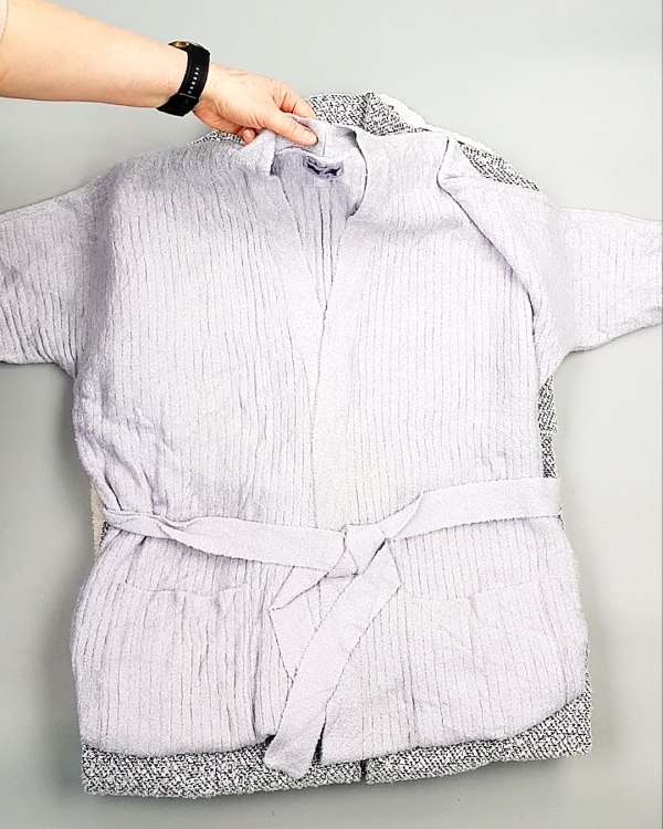 Фотография  180 - Кардиганы СТОК CAN 084#7 кг, ЛОТ №7671 оптом в Екатеринбурге и Свердловской области