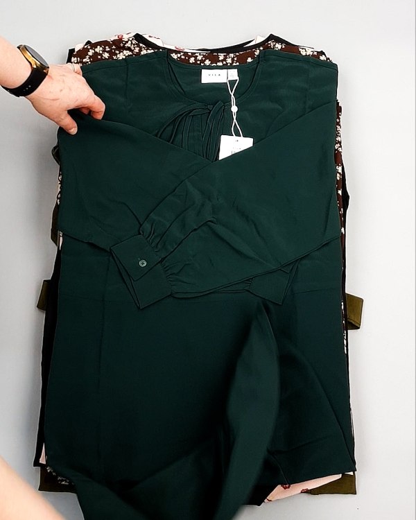 Фотография  858 - Платья VILA Summer 104#5 кг, ЛОТ №7698 оптом в Екатеринбурге и Свердловской области