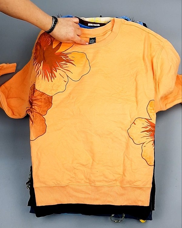 Фотография  581 - AMAZON mix жен лето 015#15 кг, ЛОТ №7722 оптом в Екатеринбурге и Свердловской области