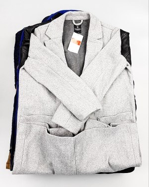 Купить Ветровки м/ж C&A 025#10 кг, ЛОТ №7863 оптом в Екатеринбурге и Свердловской области