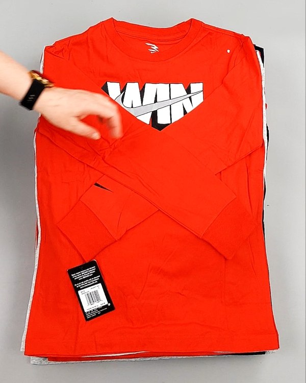 Фотография  189 - Тонковки детские NIKE CAN 084#5 кг, ЛОТ №7968 оптом в Екатеринбурге и Свердловской области