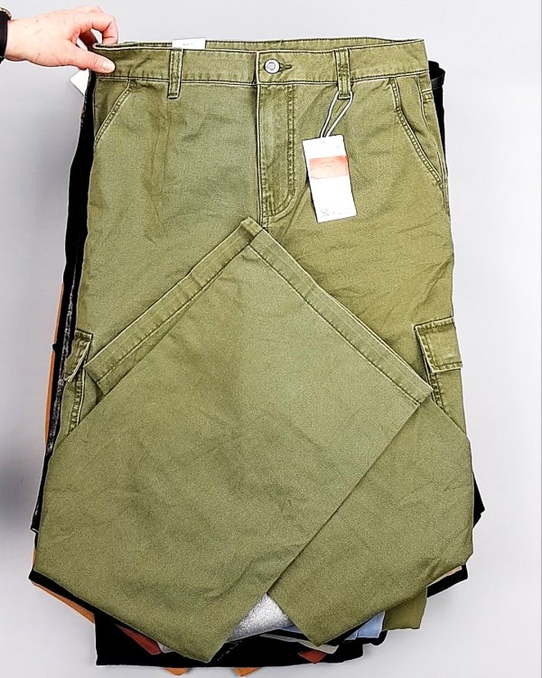 Фотография  272 - Брюки женские лето C&A 025#10 кг, ЛОТ №7893 оптом в Екатеринбурге и Свердловской области