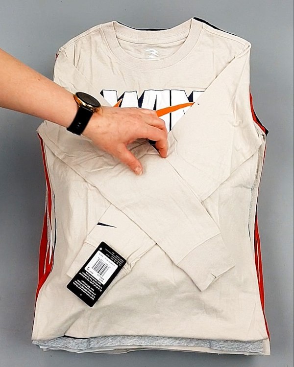 Фотография  405 - Тонковки детские NIKE CAN 084#5 кг, ЛОТ №7971 оптом в Екатеринбурге и Свердловской области