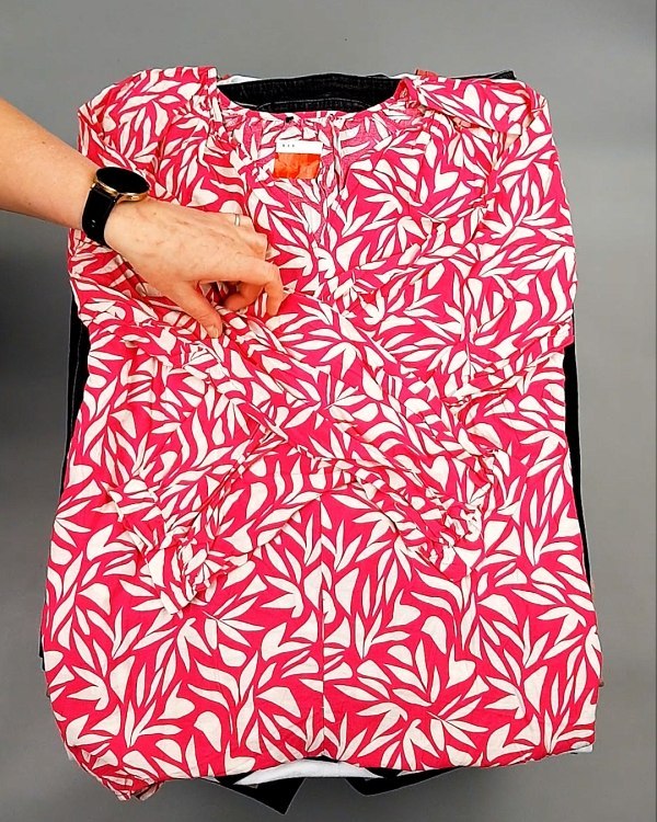 Фотография  738 - C&A Spring, Summer mix 025#20 кг, ЛОТ №7861 оптом в Екатеринбурге и Свердловской области