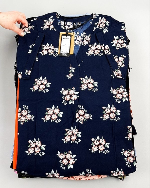 Фотография  976 - Блузки Bestseller 44#5 кг оптом в Екатеринбурге и Свердловской области