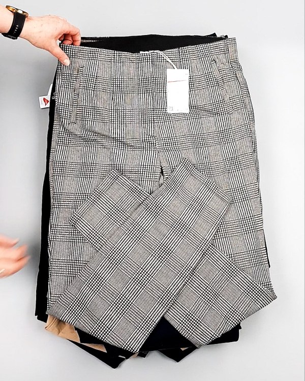 Фотография  435 - Брюки женские лето C&A 025#10 кг оптом в Екатеринбурге и Свердловской области