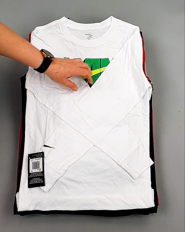 Фотография  398 - Тонковки детские NIKE CAN 084#5 кг, ЛОТ №7970 оптом в Екатеринбурге и Свердловской области