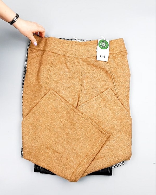 Фотография  789 - Брюки женские зима C&A 025#10 кг, ЛОТ №7908 оптом в Екатеринбурге и Свердловской области