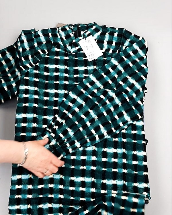 Фотография  534 - Платья Bestseller+DK Summer 035#5 кг, ЛОТ №8059 оптом в Екатеринбурге и Свердловской области