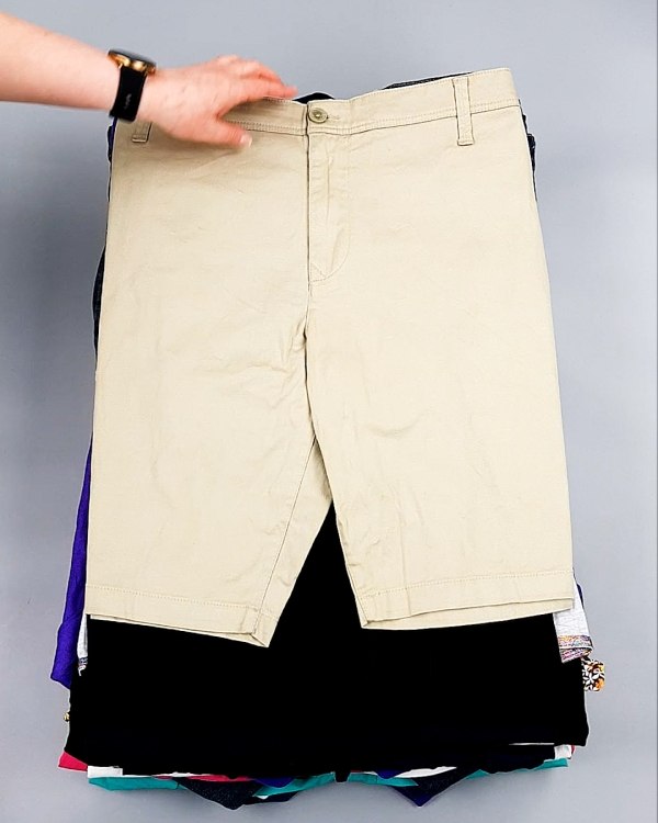 Фотография  904 - C&A Summer mix 022024#15 кг, ЛОТ №7916 оптом в Екатеринбурге и Свердловской области