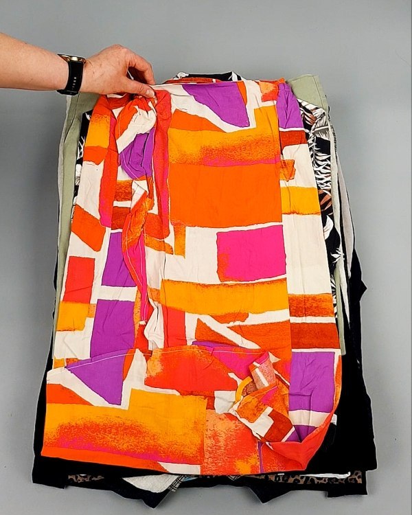 Фотография  617 - C&A Summer mix 022024#15 кг, ЛОТ №7919 оптом в Екатеринбурге и Свердловской области