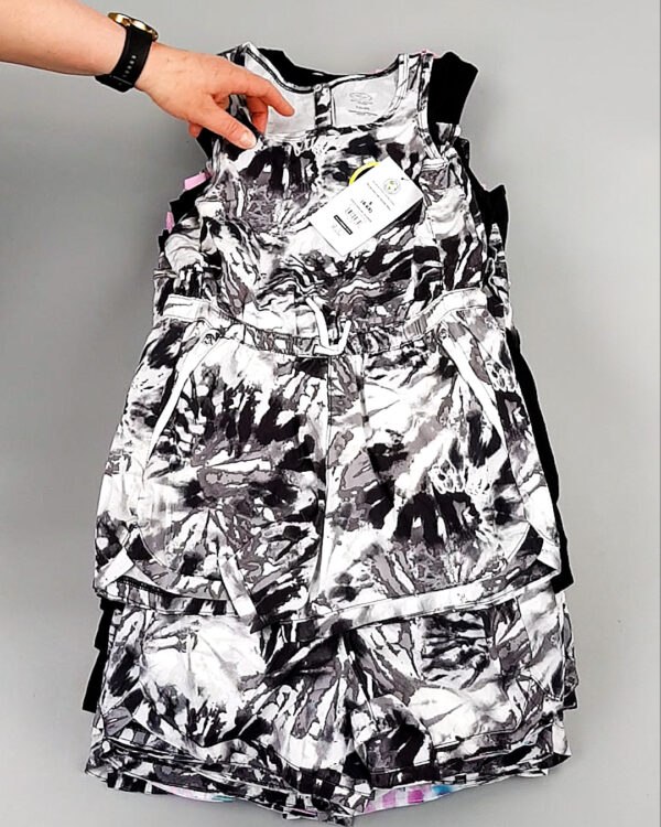 Фотография  608 - Комбинезоны детские CAN#5 кг, ЛОТ №8132 оптом в Екатеринбурге и Свердловской области