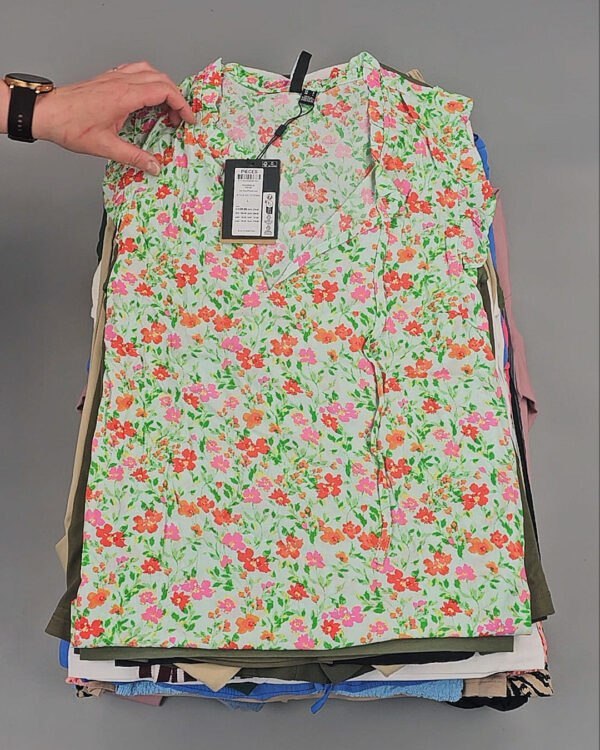 Фотография  348 - PIECES Summer mix 045#15 кг, ЛОТ №8421 оптом в Екатеринбурге и Свердловской области