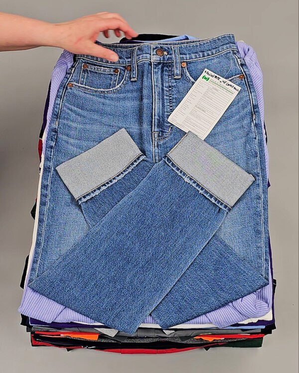 Фотография  477 - CANADA mix 084#50 кг, ЛОТ №8336 оптом в Екатеринбурге и Свердловской области