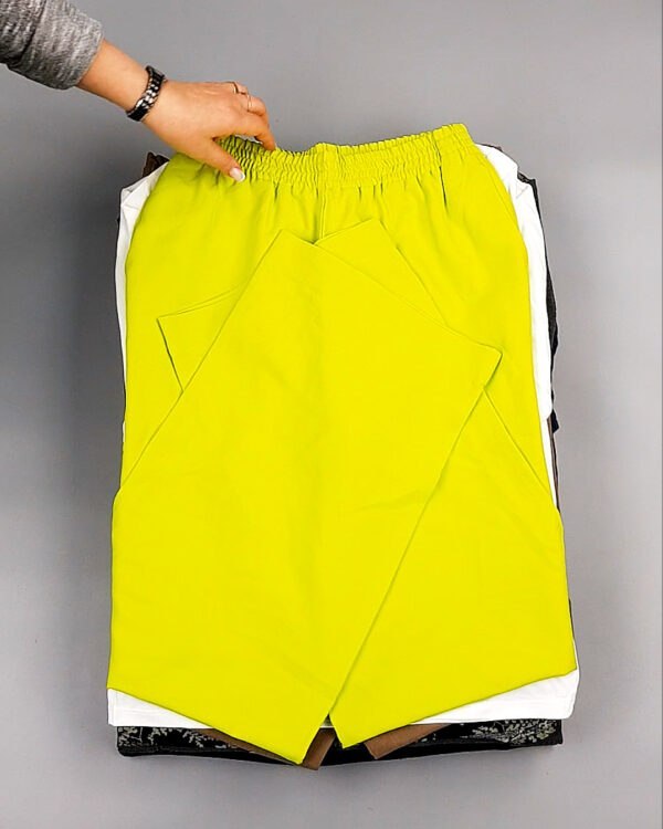 Фотография  605 - Bestseller+DK Summer mix 035#15 кг, ЛОТ №8233 оптом в Екатеринбурге и Свердловской области