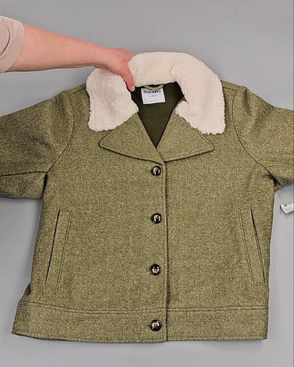 Фотография  911 - CANADA mix 084#50 кг, ЛОТ №8336 оптом в Екатеринбурге и Свердловской области