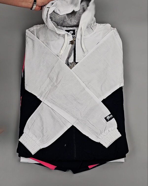 Фотография  234 - Спортивные костюмы  AD83#4 шт, ЛОТ №8637 оптом в Екатеринбурге и Свердловской области