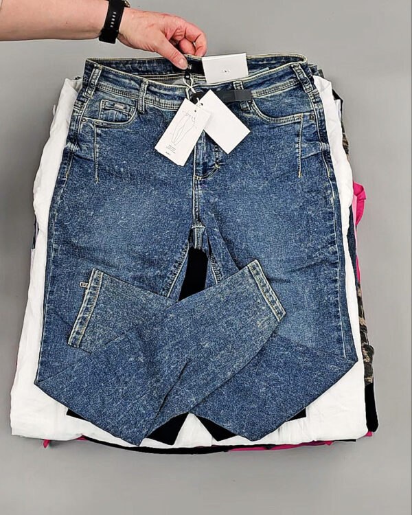 Фотография  424 - ZIZZI XXL 045#30 шт, ЛОТ №8724 оптом в Екатеринбурге и Свердловской области