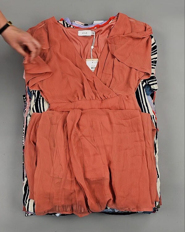 Фотография  609 - Платья VILA Summer 045#5 кг, ЛОТ №8619 оптом в Екатеринбурге и Свердловской области